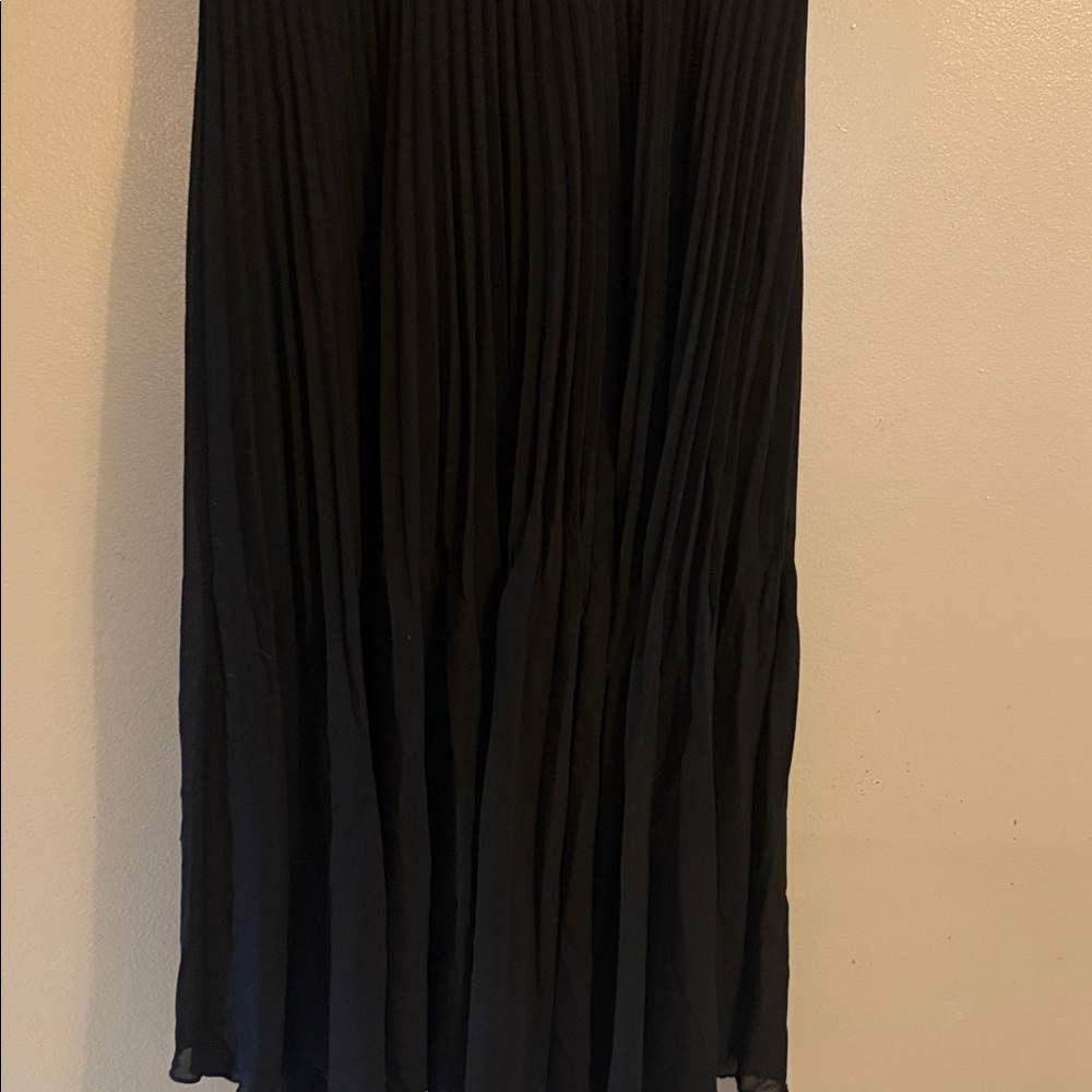 See You Monday Black V-Neck Spaghetti Strap Midi Dress - Picture 4 of 7